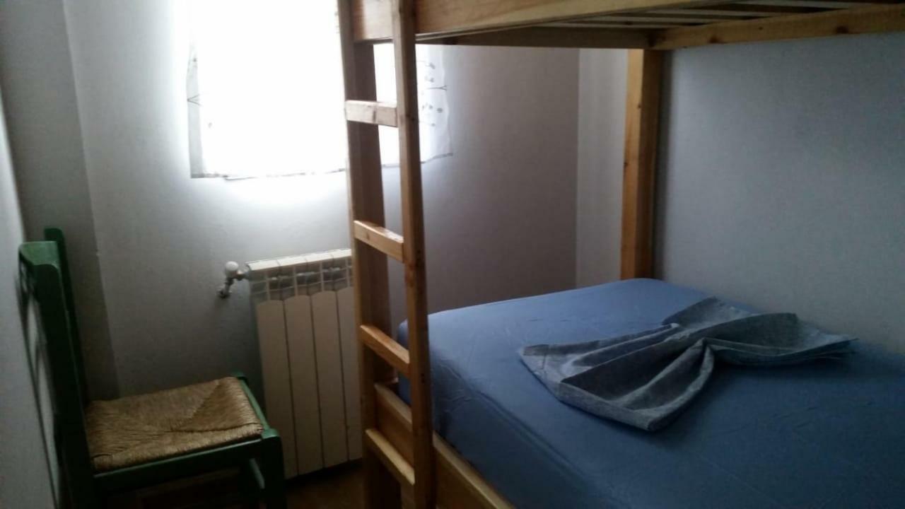 Bujtina E Tomorrit Hotel Ujanik Eksteriør billede